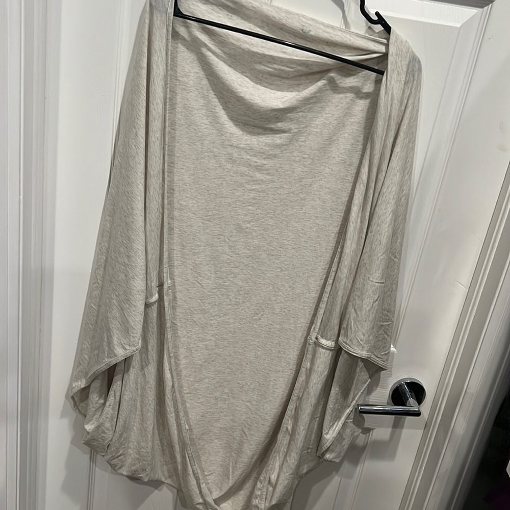 Lululemon Shawl/scarf One Size Fit All